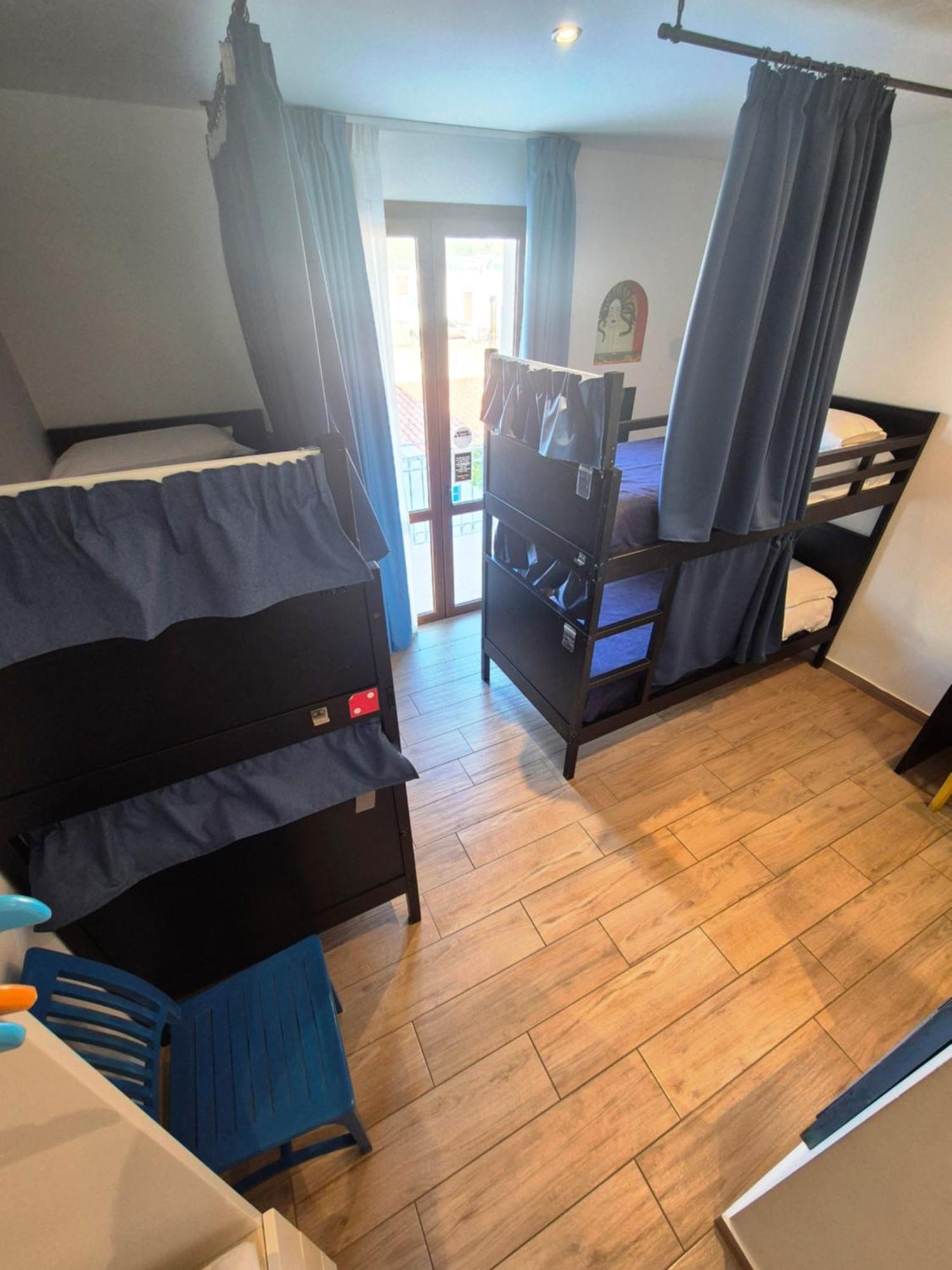 Bunk Bed Mixed Dormitory Room